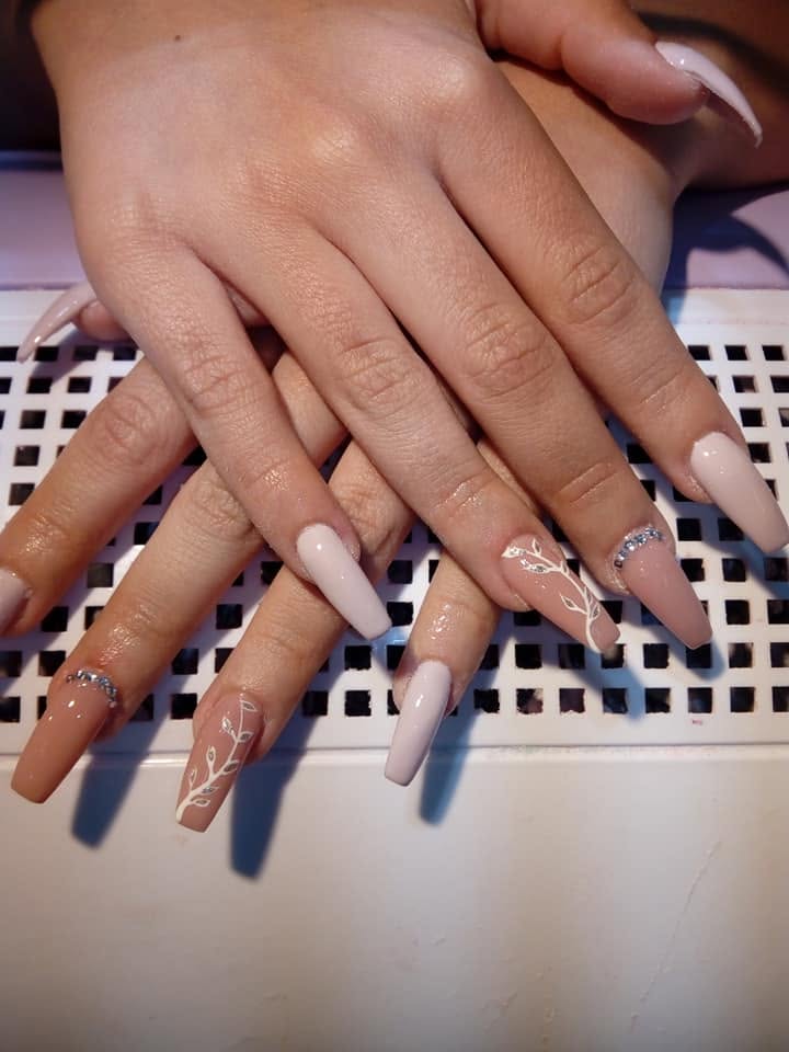 Nude Floral Pattern Nails with Rhinestones